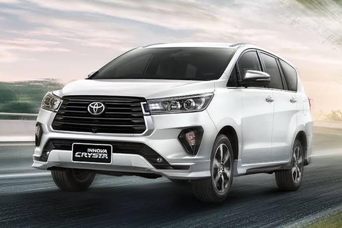 Toyota Innova Crysta premium cab